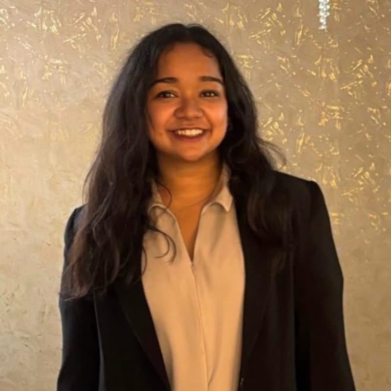 Chetna Sinha Managing Director
